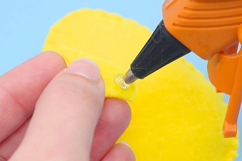 felt chick pattern kids craft instruction image 14