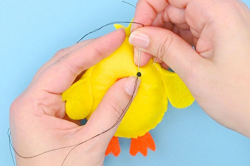 felt chick pattern kids craft instruction image 21