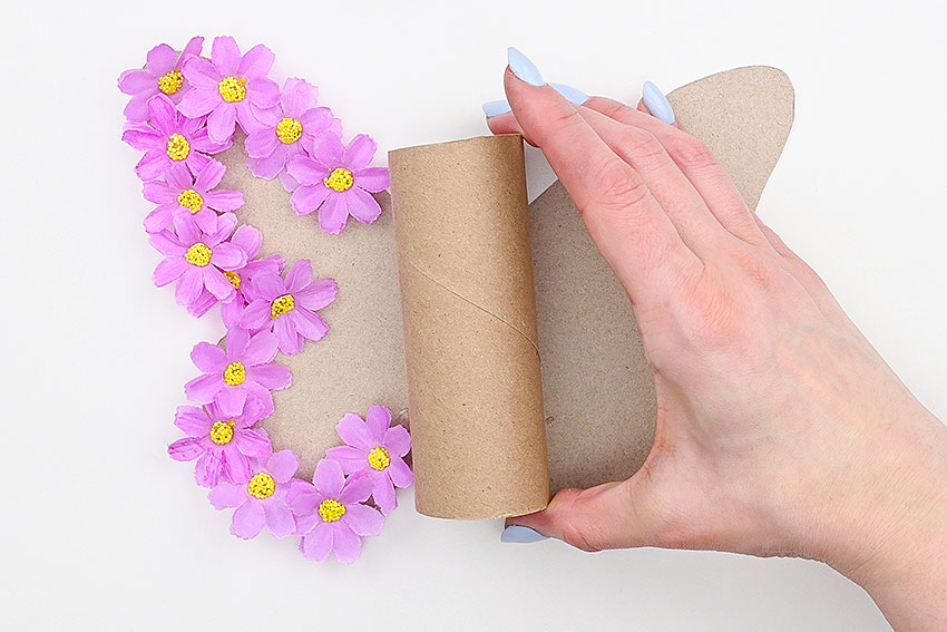floral paper roll butterfly paper craft instruction image 7