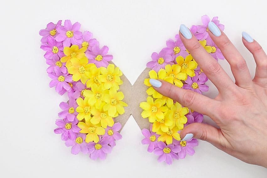 floral paper roll butterfly paper craft instruction image 9