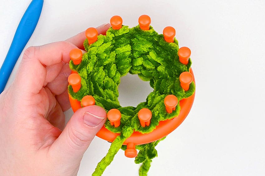 loom knit pickle crochet yarn craft instruction image 16