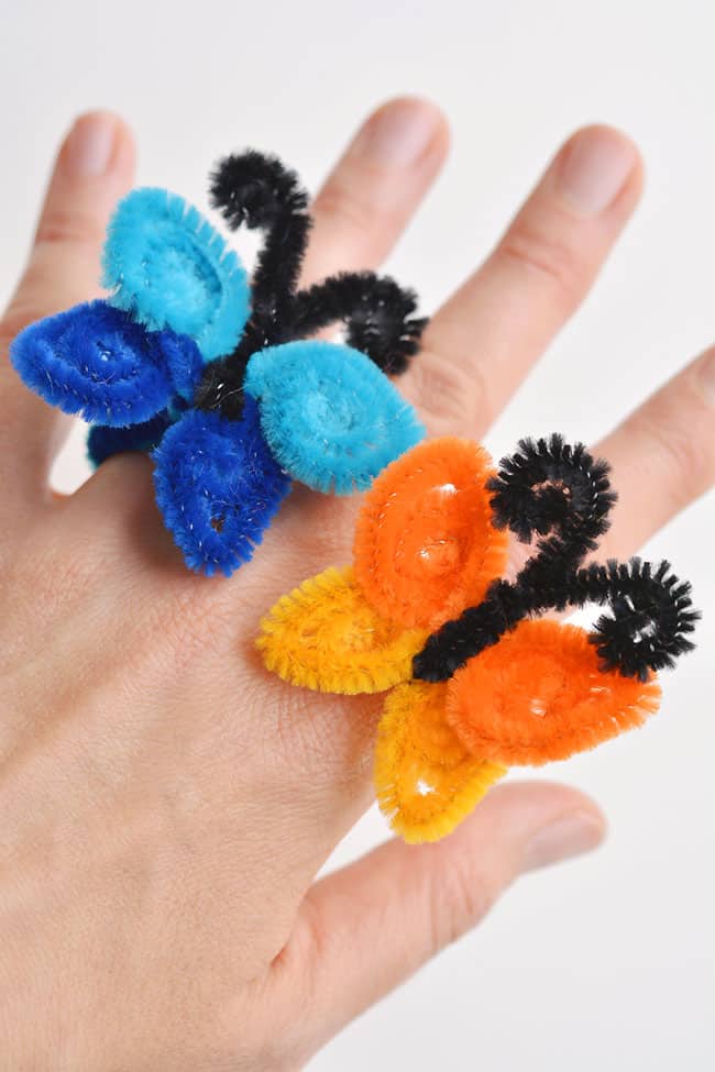 pipe cleaner butterfly rings kids craft instruction image 16