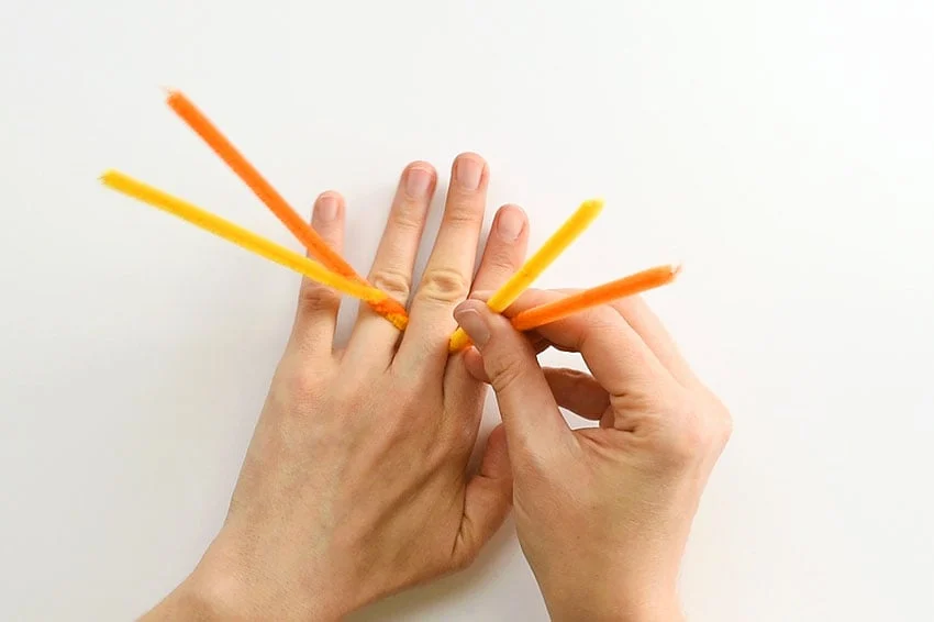 pipe cleaner butterfly rings kids craft instruction image 3