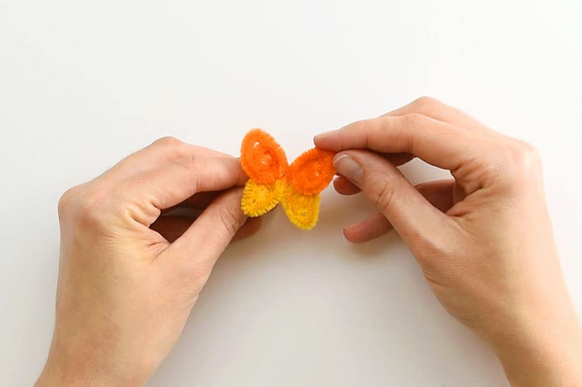 pipe cleaner butterfly rings kids craft instruction image 9