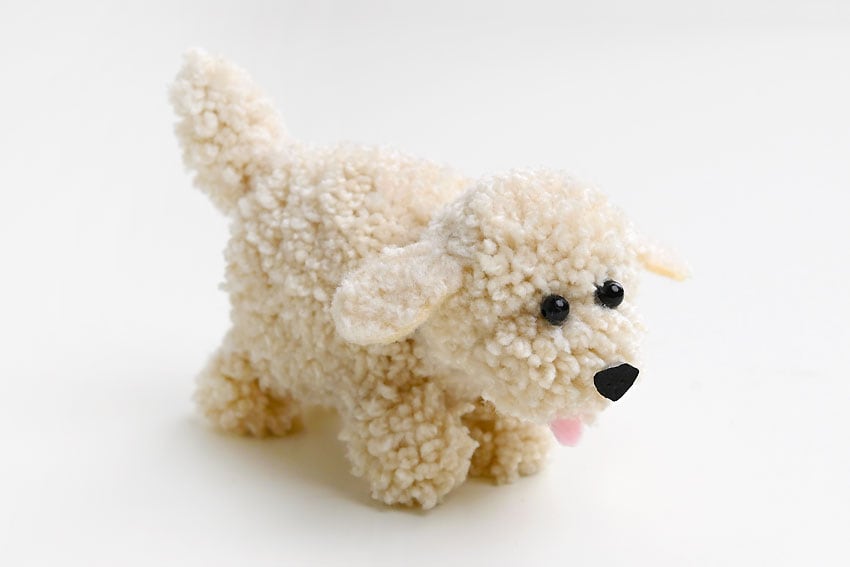 pom pom dog crochet yarn craft instruction image 35