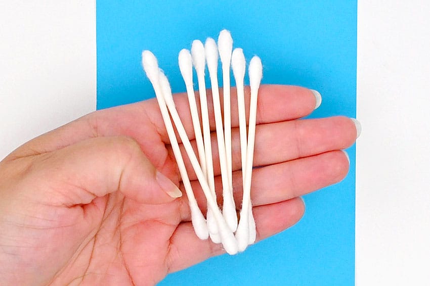 q tip skeleton kids craft instruction image 3